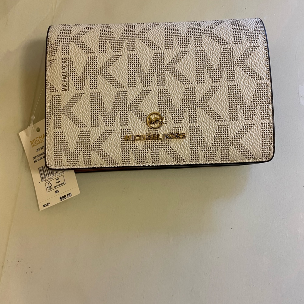 Michael Kors Jet Set Charm Medium Slim Wallet